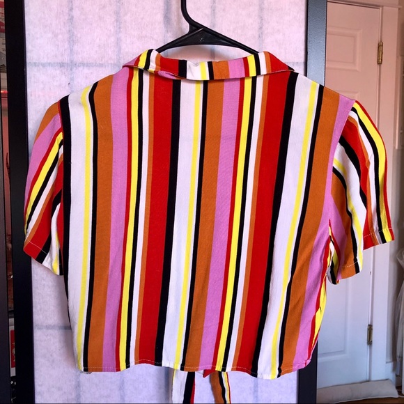 Forever 21 vertical stripe tie front top - Picture 2 of 2